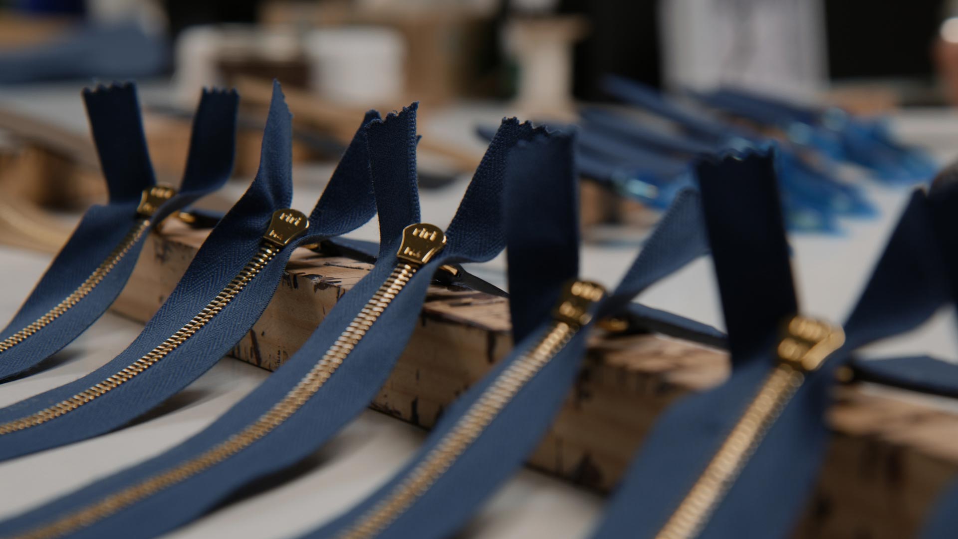 0-coupes.00_03_36_12.Still008